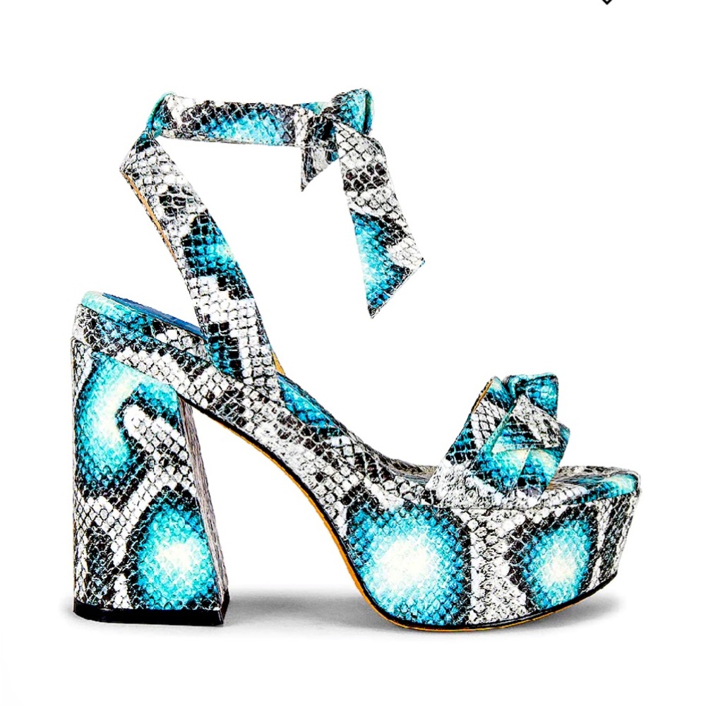 Brand new Alexandre Birman shoes size 6